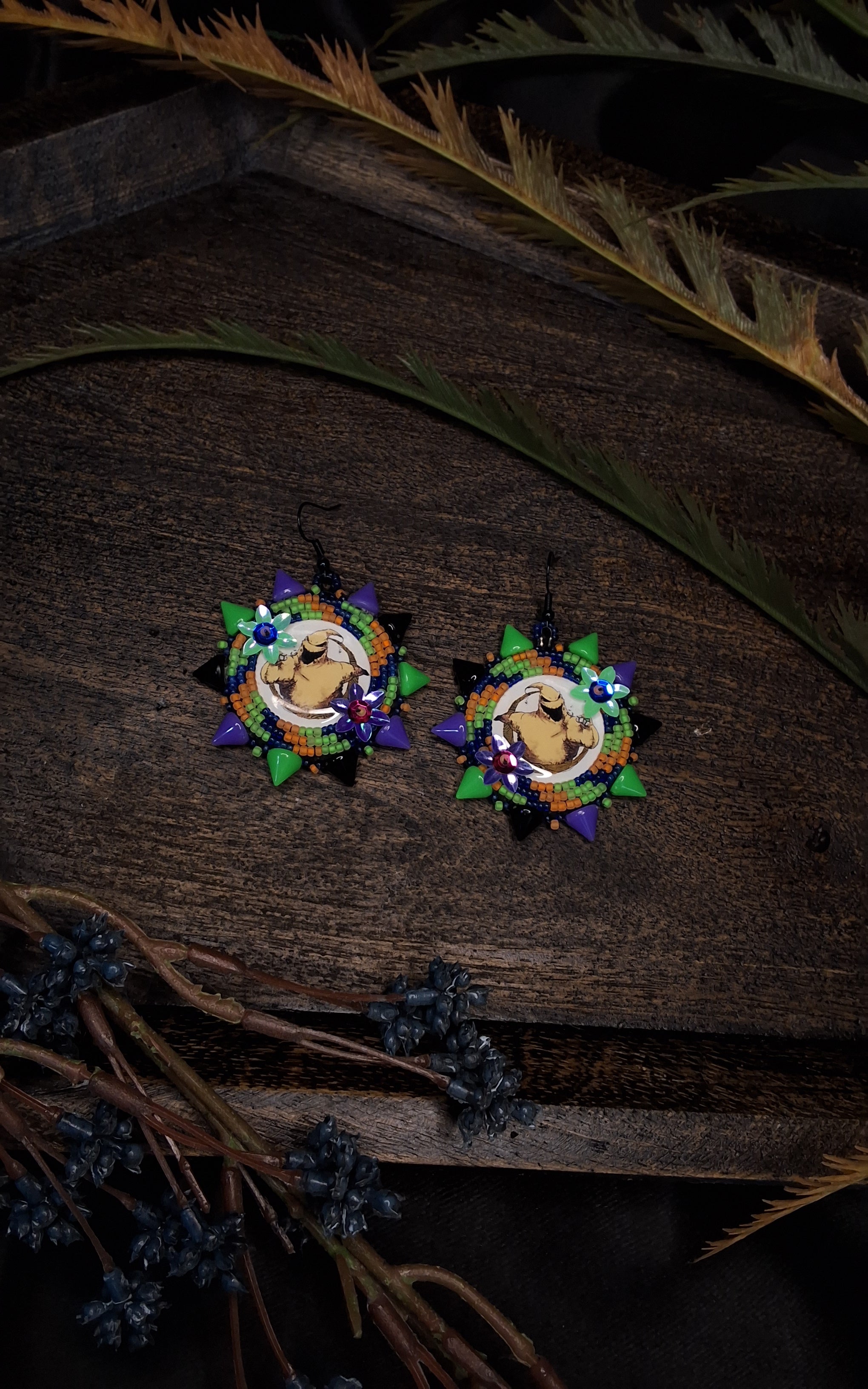 Oogie Boogie Neon Floral